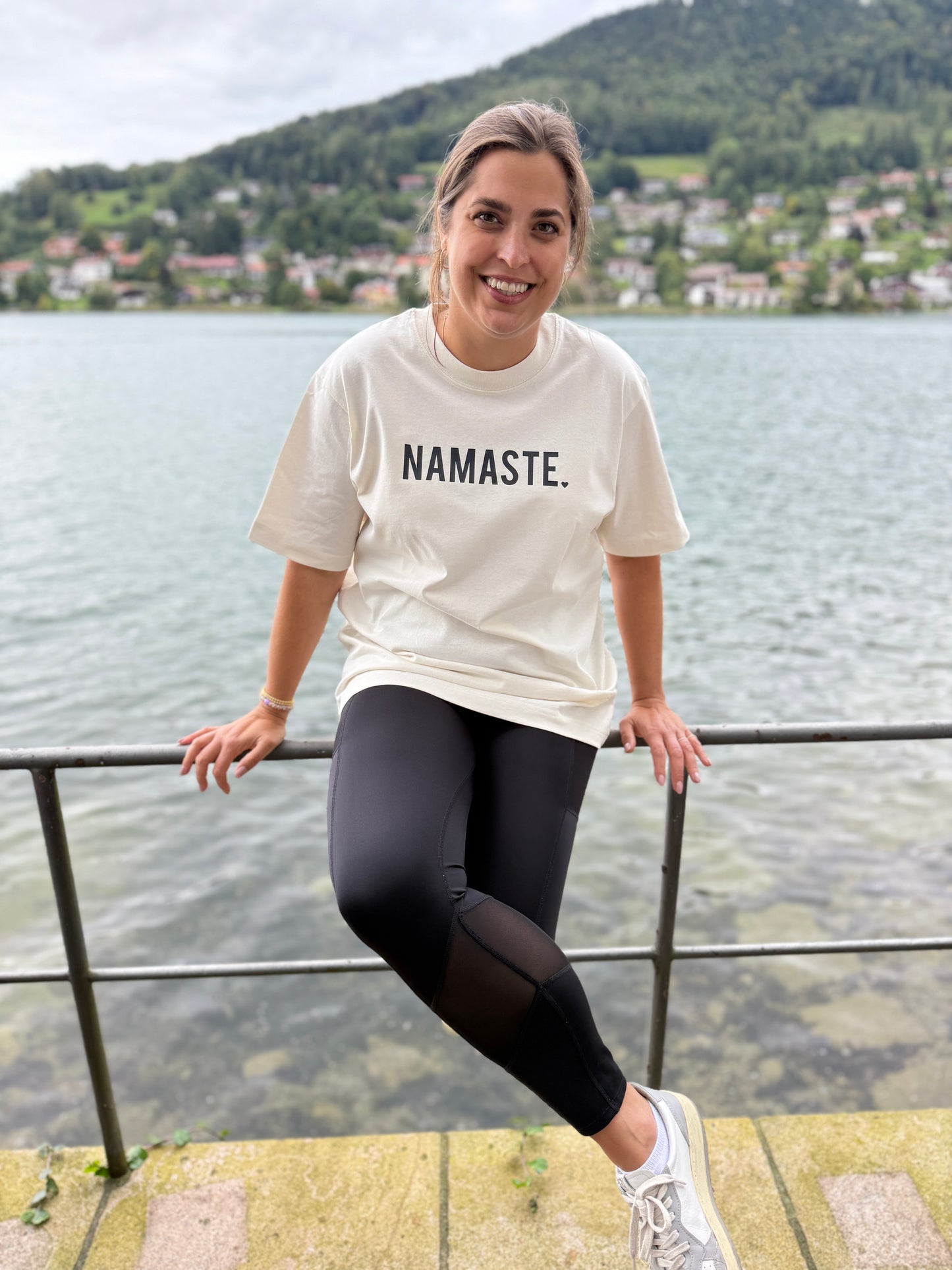T-Shirt, Namaste